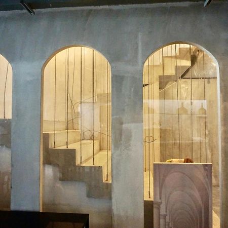 Silom Soi 3 Hash Apartment Hip And Funky With Rooftop View バンコク都 エクステリア 写真