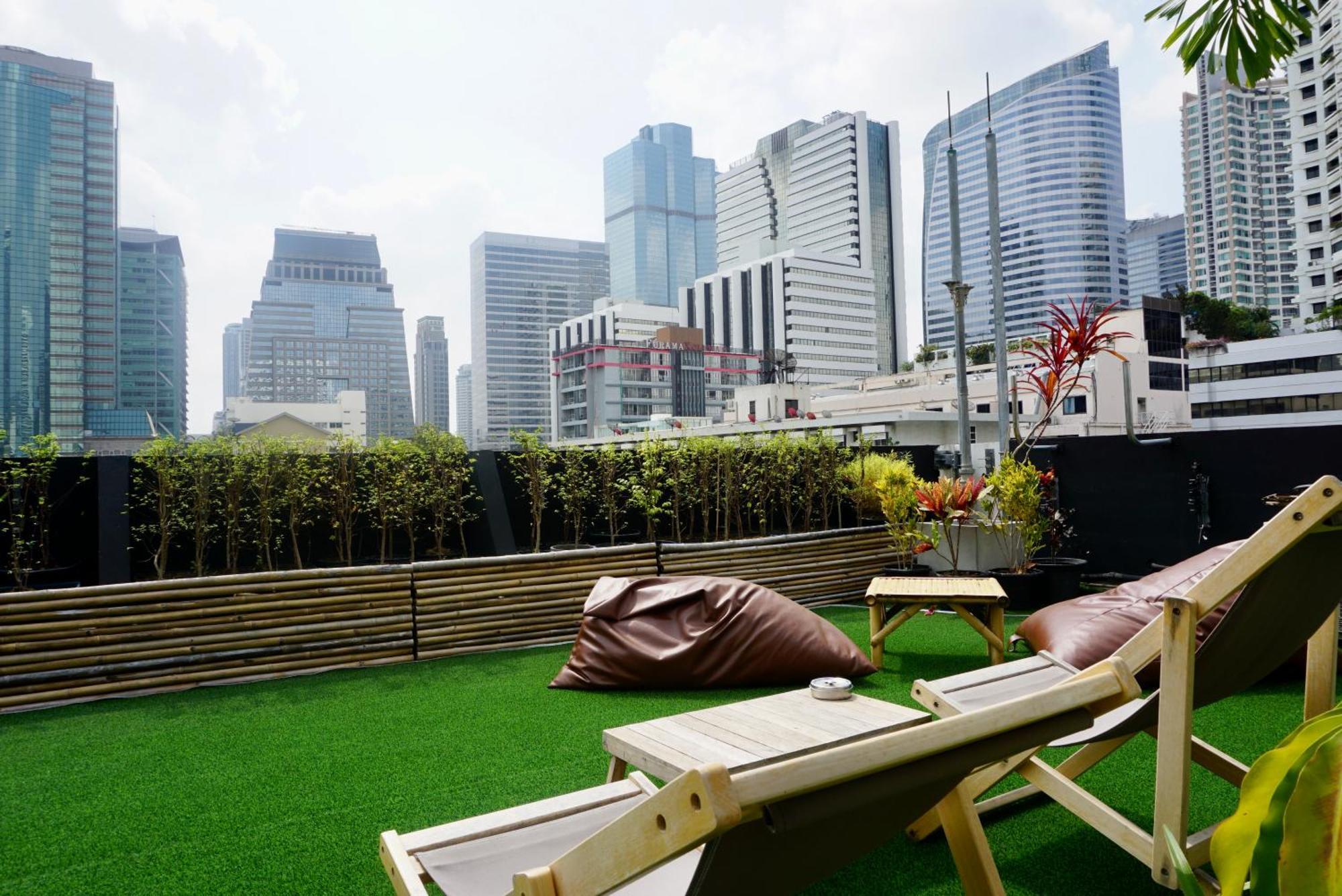 Silom Soi 3 Hash Apartment Hip And Funky With Rooftop View バンコク都 エクステリア 写真